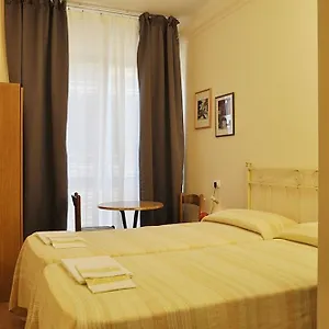 Por Santa Maria Hotel Florencia